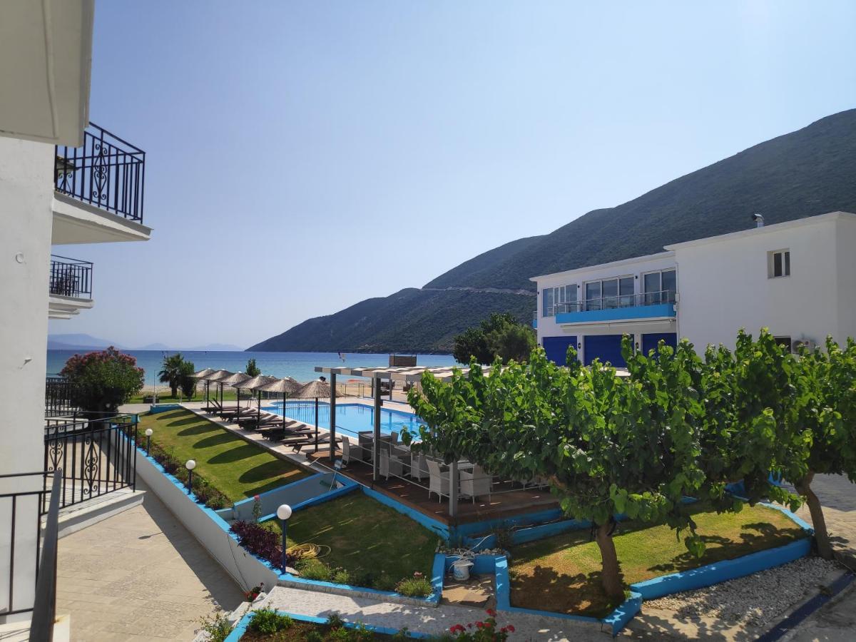 Surf Hotel วาซีลีกี ภายนอก รูปภาพ