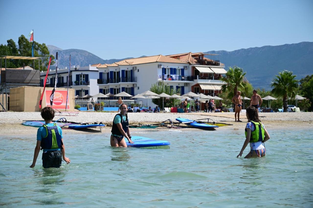 Surf Hotel วาซีลีกี ภายนอก รูปภาพ