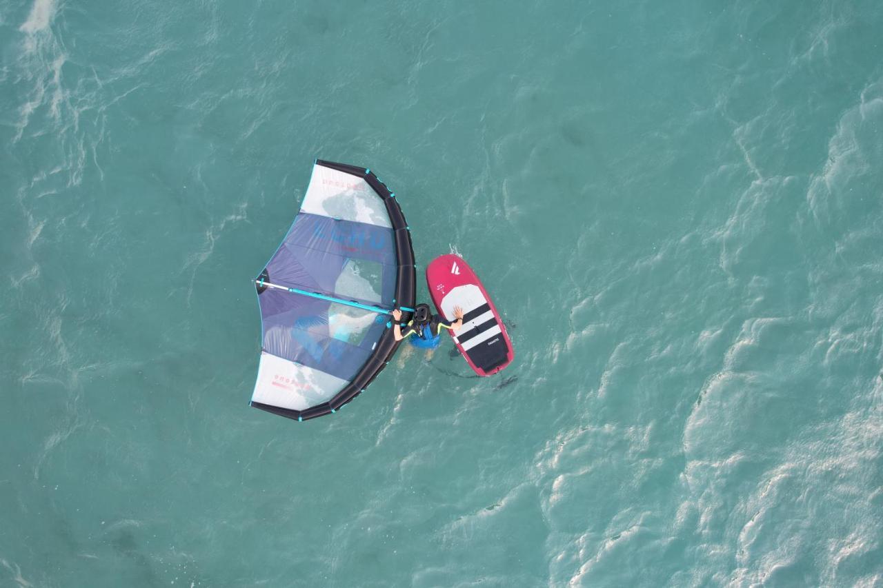 Surf Hotel วาซีลีกี ภายนอก รูปภาพ